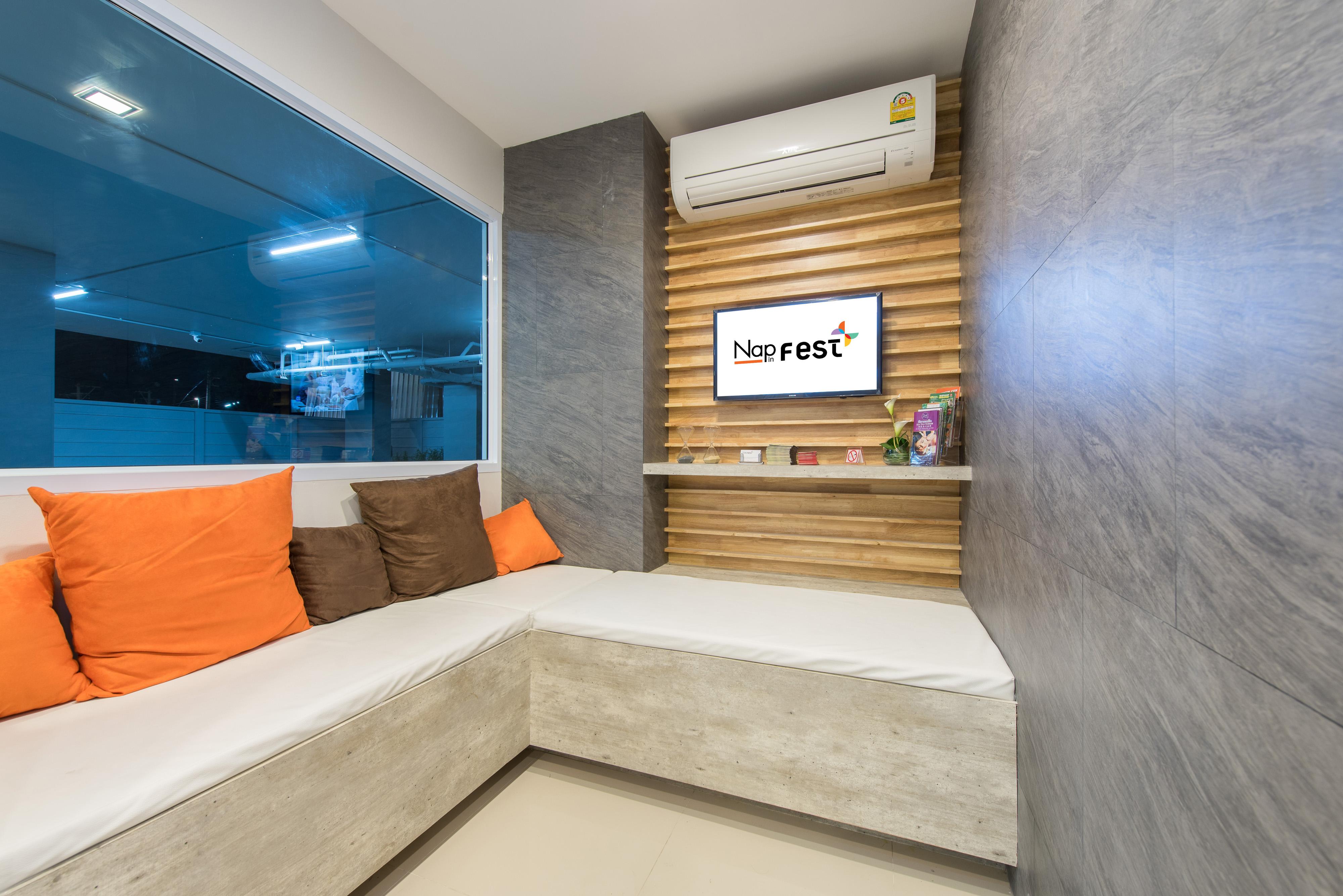 Nap In Fest Hotell Chiang Mai Eksteriør bilde